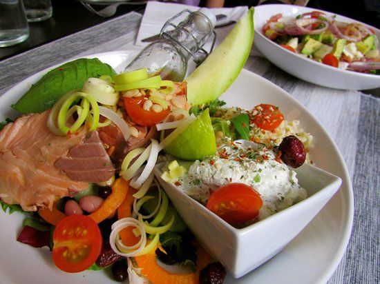 Cafe En halv Trappa Ner